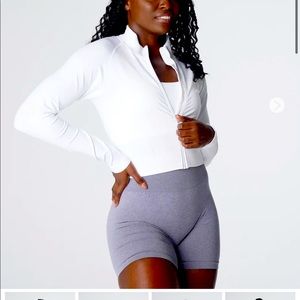 NWT NVGTN Divine seamless zip up!!